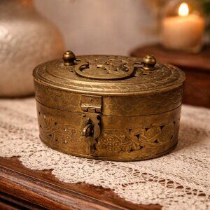 Vintage Brass Oval Cricket Box for Trinkets or Incense / Potpourri